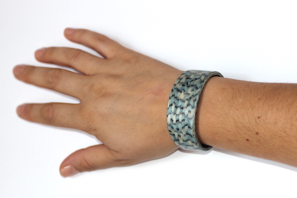 accesoriosdemadera_pulsera-artesana-zunyi blank