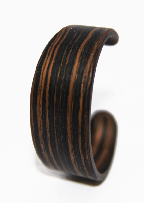artesania-bejarano_pulsera-libia.jpg blank
